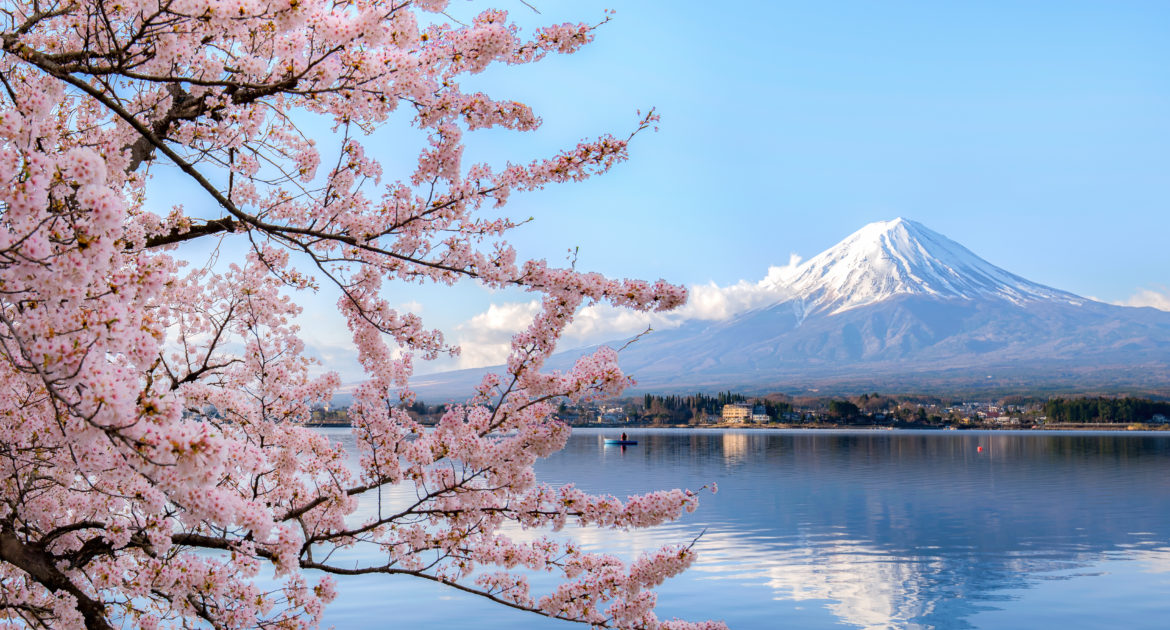 Tiga Alumni Fisika Terima Double Degree Kanazawa University-ITB