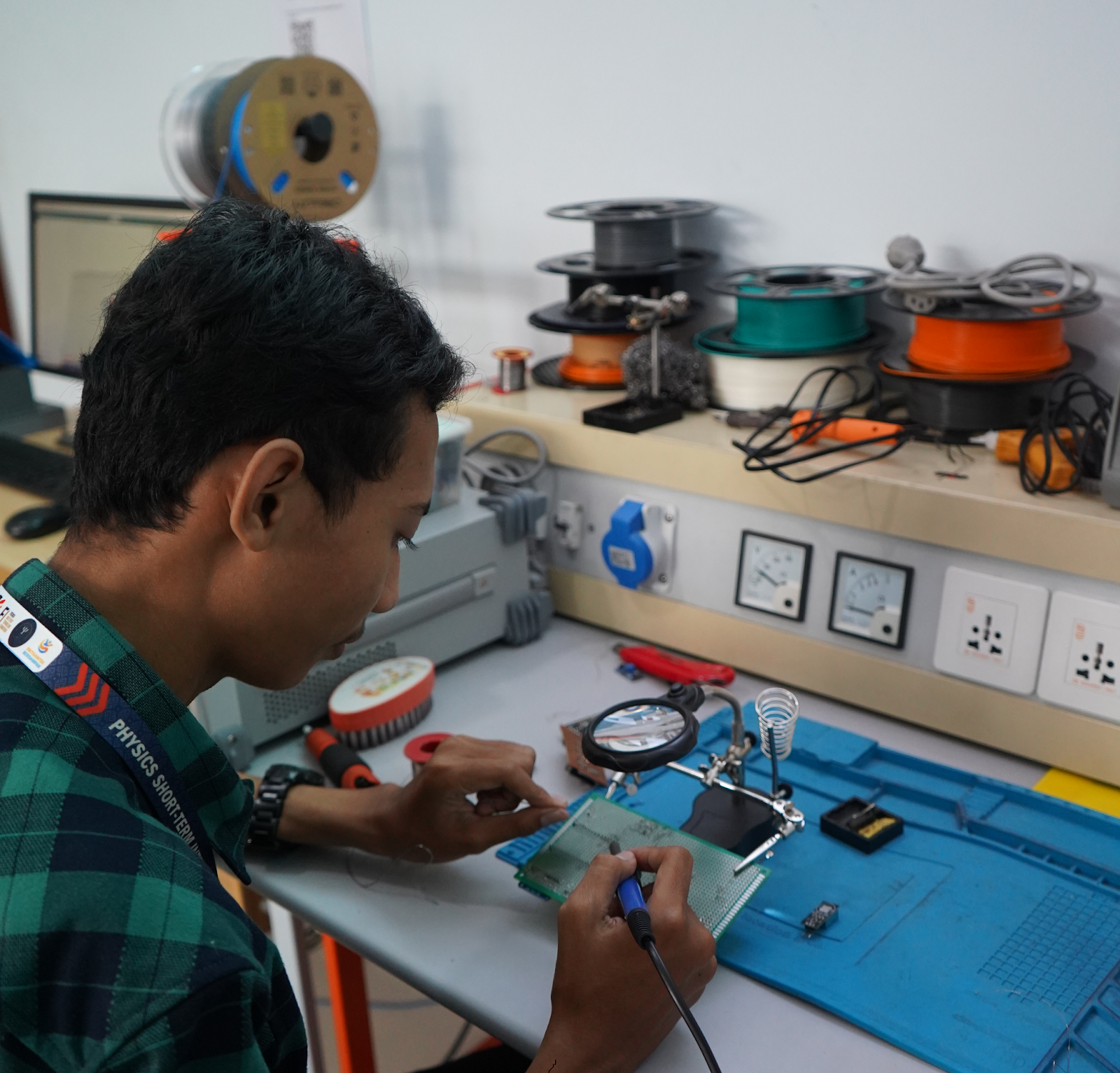 Peralatan Instrumentasi